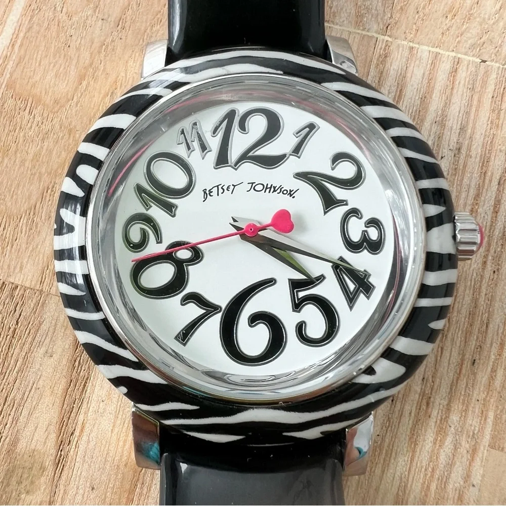 Betsey Johnson ladies zebra stripped black leather watch NEW BATTERY